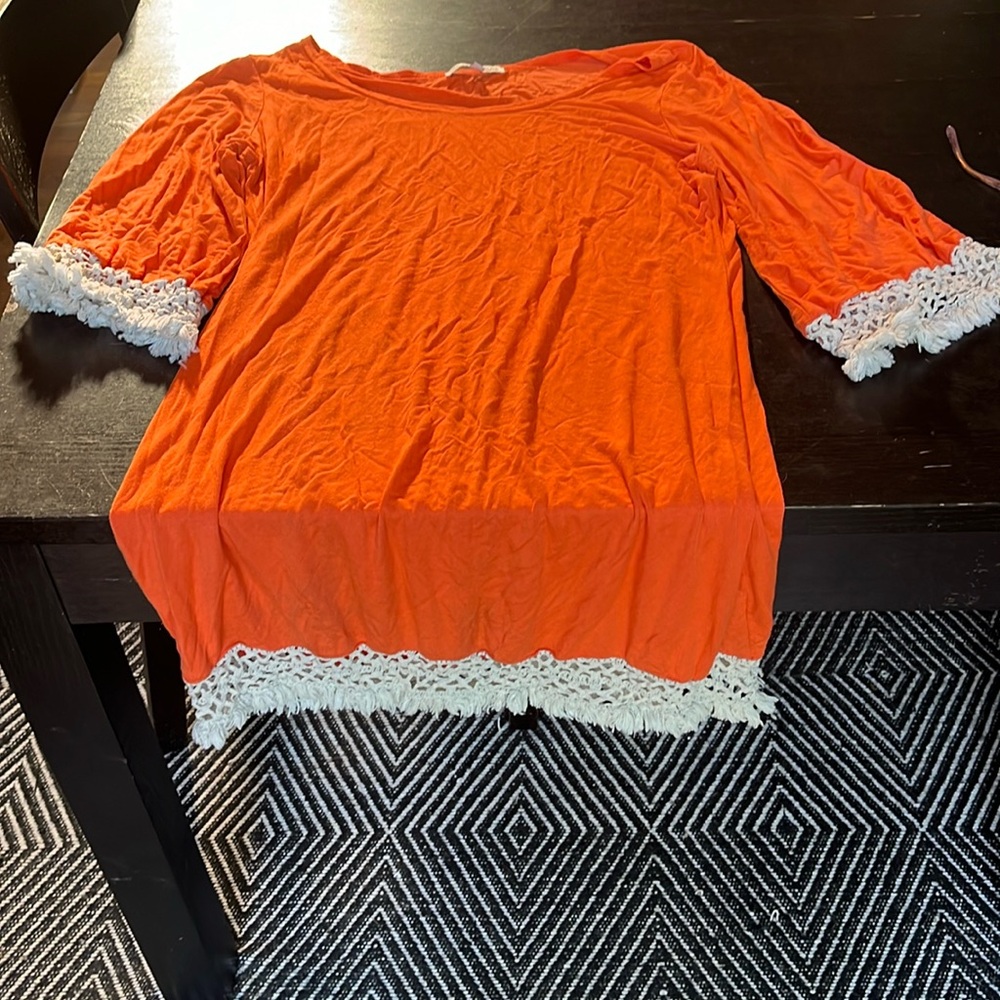 Young Thread NYC size Large with lace sleeve ends. Cute bathing suit coverup.GUC